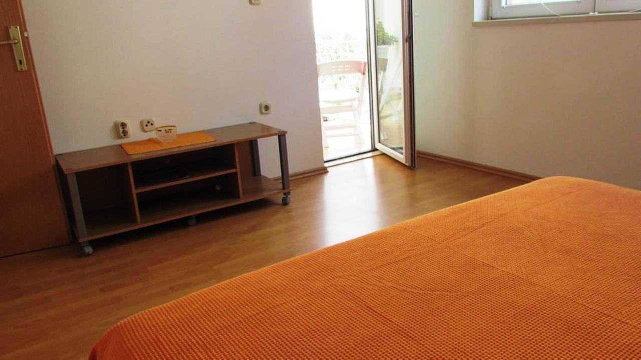 Urban Jadre Apartment Makarska